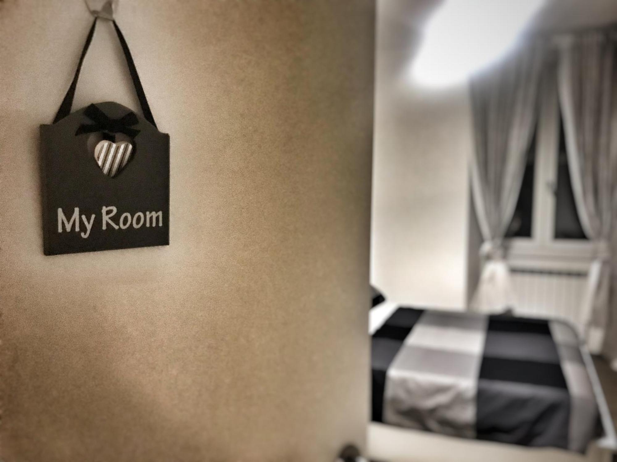 Apartament Domus Alysar Rzym Zewnętrze zdjęcie